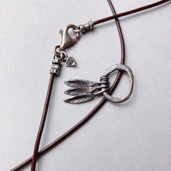 Silpada N1940 Signed 925 Labradorite Leather Necklace Boho Pendant - Picture 8 of 11